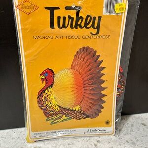 New Vintage ‘83 Beistle Creation 12 inch Thanksgiving Turkey Tissue Centerpiece